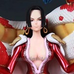 31cm Einteiler Boa Hancock Sitzhaltung Salome Weiblicher Kaiser PVC Für Anime Fans Sammlung Hochwertige Version Hübsches Mädchen Anime Charakter HandgemachtDesktop Ornamente